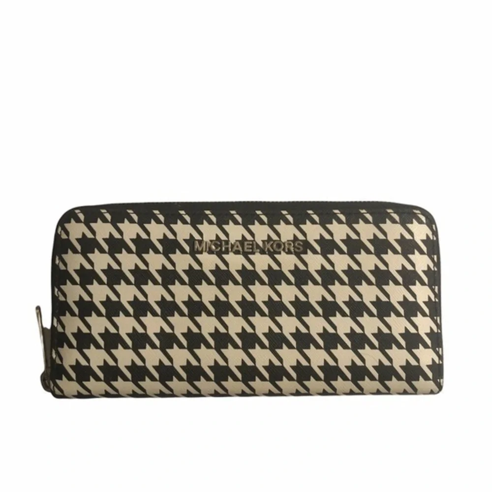 Michael kors black white herringbone clutch wallet